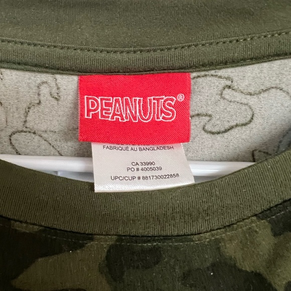 Snoopy camo long sleeve top - Picture 3 of 3